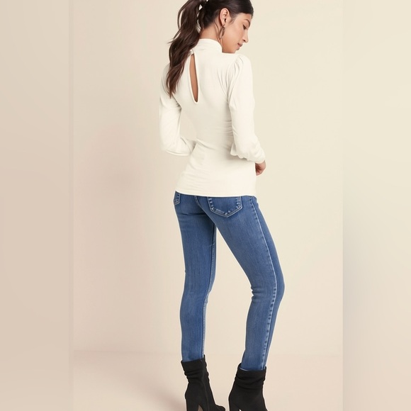 VENUS Turtleneck | Cream | M | Button Neck closure creates Beautiful Keyhole - Picture 2 of 10